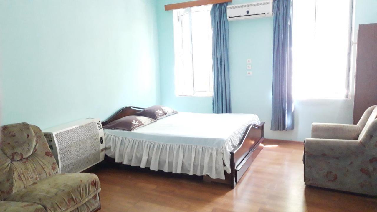 Pospolita Guest House Кутаїсі Екстер'єр фото
