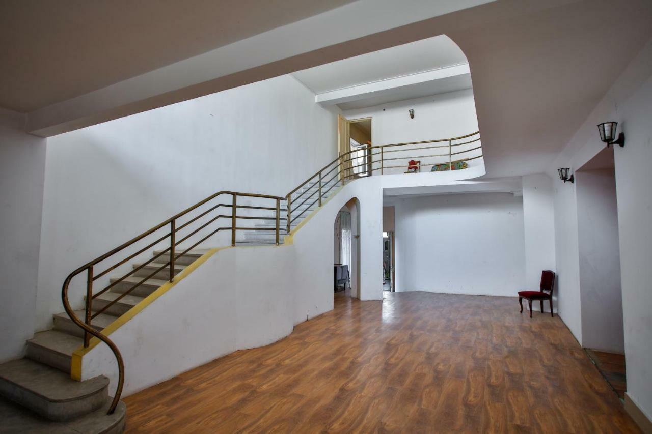 Pospolita Guest House Кутаїсі Екстер'єр фото