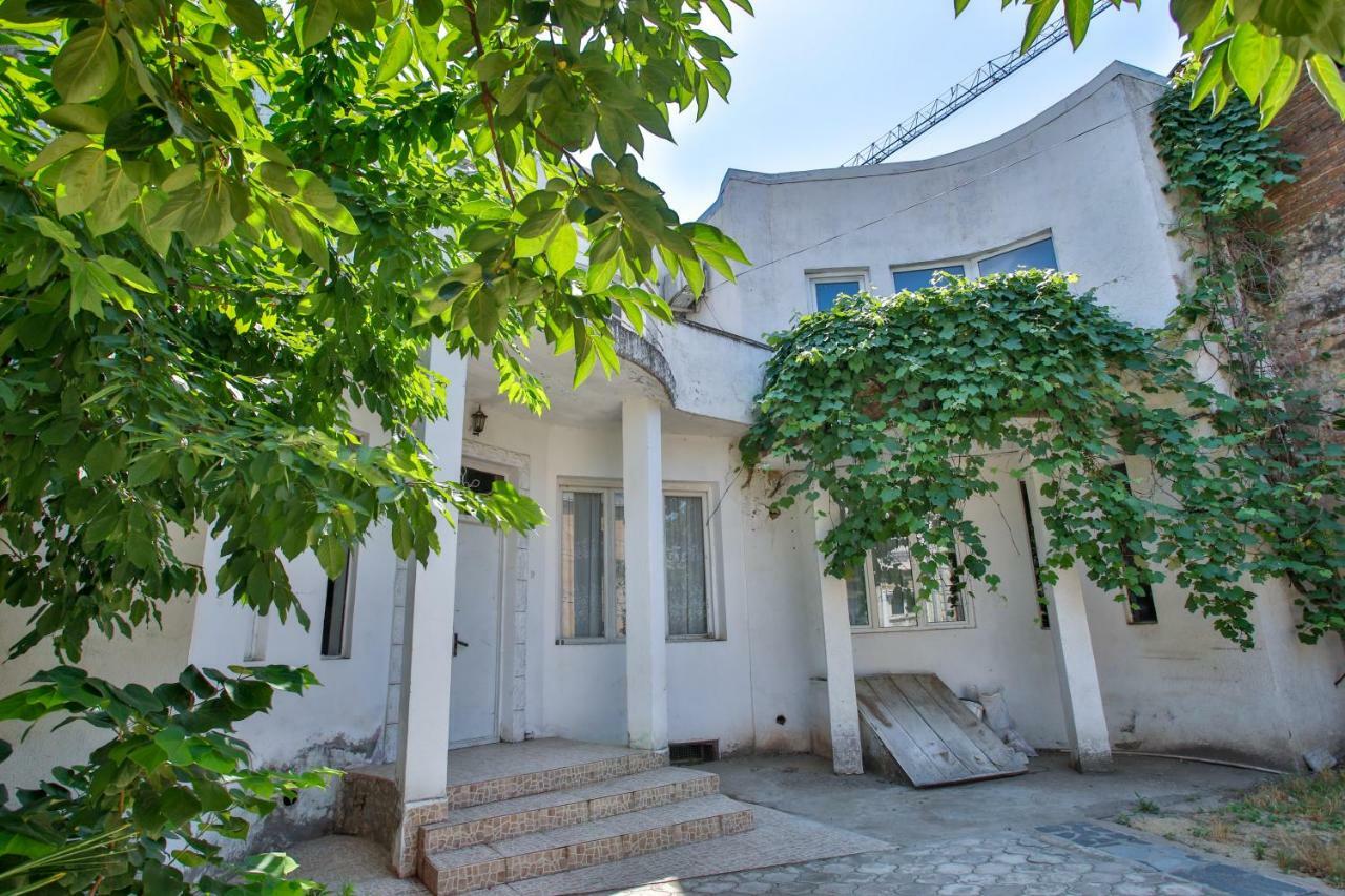 Pospolita Guest House Кутаїсі Екстер'єр фото