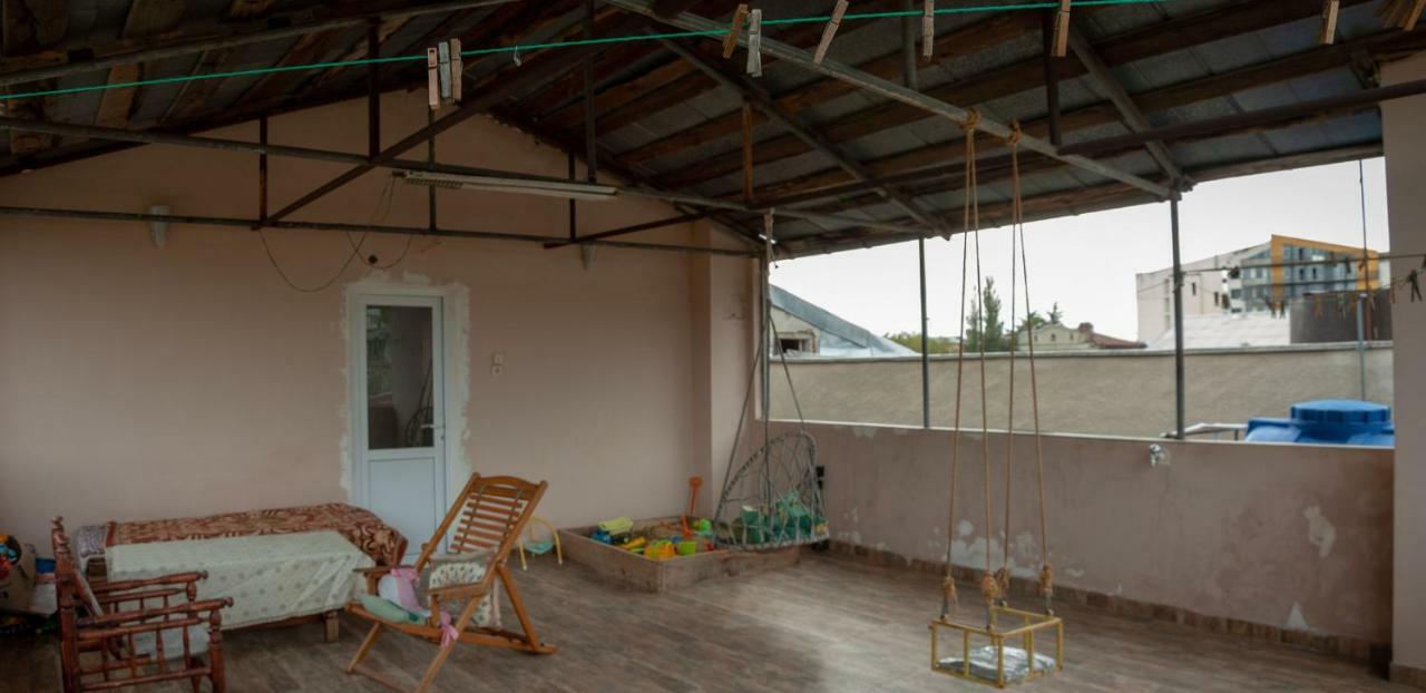 Pospolita Guest House Кутаїсі Екстер'єр фото
